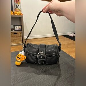 🎃 Authentic Vintage Y2K Coach soho buckle flap M04S-1446 🎃